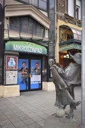 Városkép - Budapest - Hofi-szobor
