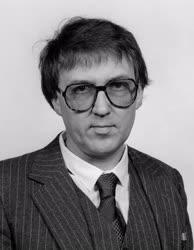1988-as Kossuth-díjasok - Zsámbéki Gábor