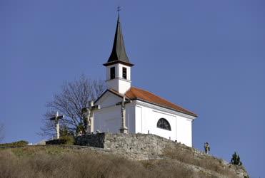 Városkép - Esztergom -  Szent Tamás hegyi kápolna