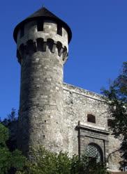 Műemlék - A Buzogány torony és a Budavári Palota déli kapuja