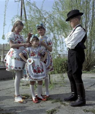 Folklór - Kalocsai népviselet