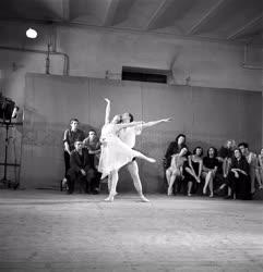 Kulturális kapcsolat - Szovjet balett-művészek az Operaházban