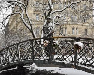 Köztéri szobor - Budapest - Nagy Imre