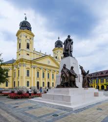 Köztéri szobor - Debrecen - Felújított Kossuth emlékmű 