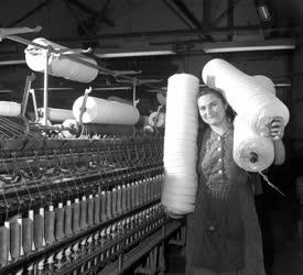 Textilipar - A Kispesti Textilgyár