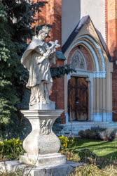 Műalkotás - Dunaharaszti - Nepomuki Szent János szobra