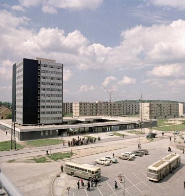 Városkép - Székesfehérvár - Könnyűfémmű munkásszálló