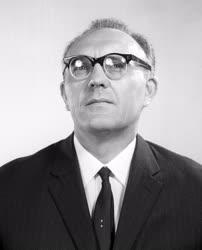 1970-es Állami-díjasok - Dr. Kovács István