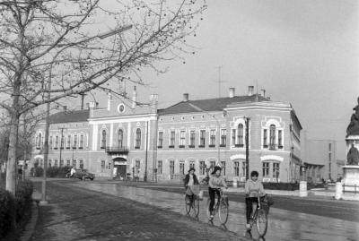 Városkép - Makó - Széchenyi tér