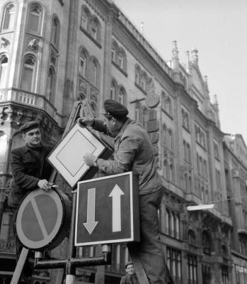 Közlekedés - Az Erzsébet híd felavatásával új forgalmi rend lép életbe