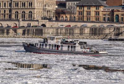 Időjárás - Budapest - Jégzajlás a Dunán