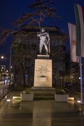 Műalkotás - Budapest - A 32-es Honvéd Gyalogezred Emlékműve