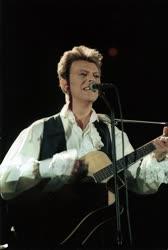 David Bowie angol rockzenész