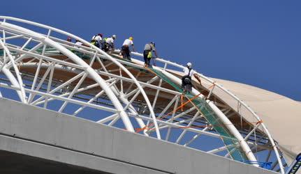 Építkezés - Budapest - Épül az MTK új stadionja