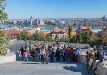 Turizmus - Budapest - Kilátás a Halászbástyáról