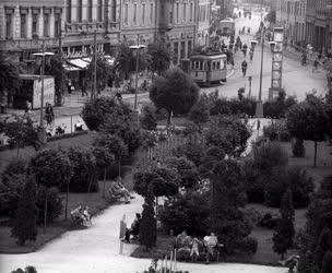 Városkép-életkép - A szombathelyi Köztársaság tér