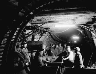 Gazdaság - Bányászat - Tatabányai szénbányászok