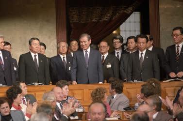 Külkapcsolat - Ro Te Vu dél-koreai köztársasági elnök az Országgyűlés ülésén