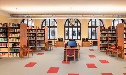 Kultúra - Debrecen - Könyvtár átalakítás az egyetemen