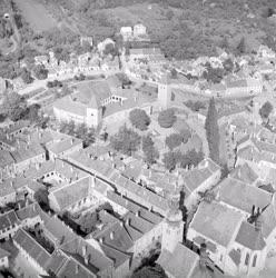 Városkép - Légi felvétel a Jurisics-várról