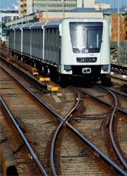 Közlekedés - Budapest - Alstom szerelvény a 2-es metró vonalán