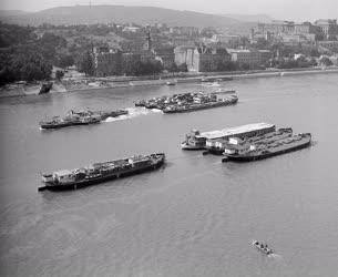 Városkép - Budapest - Látkép a régi Erzsébet híd pesti pilonjáról