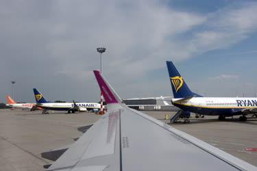 Légi közlekedés - Budapest - Liszt Ferenc repülőtér
