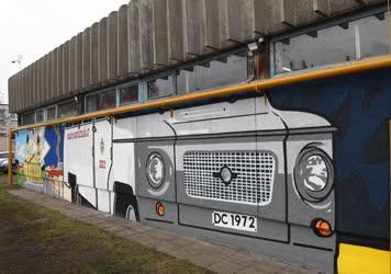 Érdekesség - Legális graffiti alkotás a debreceni mentőállomásnál