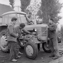 Mezőgazdaság - Traktor vizsgálat