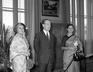 Külpolitika - Indira Gandhi Budapesten 