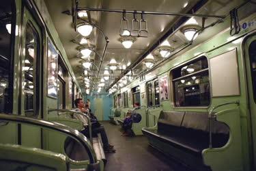 Közlekedés - Budapest - Az M3-as metró északi szakasza felújítás előtt