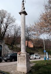 Városkép - Kultúra - Szent Vince emlékoszlop