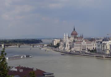 Városkép - Budapest - Parlament