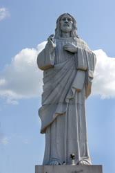 Kultúra - Vallás - Áldó Krisztus szobor Tarcalon