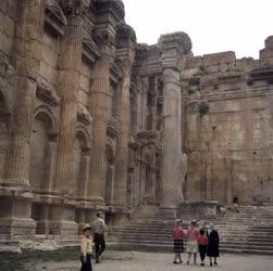 Városkép - Libanon - Baalbek - Bacchus-templom