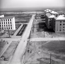 Városkép - Épül Sztálinváros