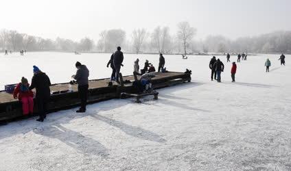 Természet - Debrecen - Befagyott a Vekeri-tó