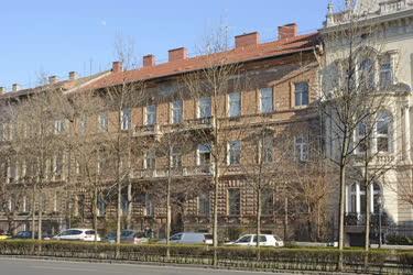 Épület - Budapest - Lakóépület az Andrássy út 95-ben