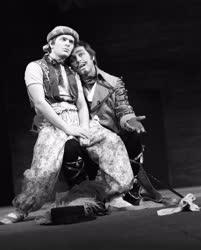 Kultúra - Színház - Shakespeare: Lóvátett lovagok