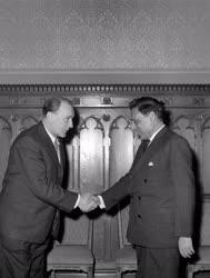 Külkapcsolat - Ratan Kumar Nehru Budapesten