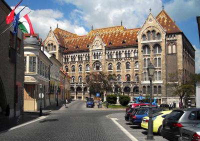 Városkép - Budapest - A Bécsi kapu tér és a levéltár