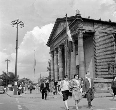 Ipar - Kereskedelem - Budapesti Ipari Vásár