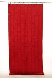 Mintás vörös brokát