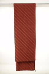 Eperszínű csíkos plüss