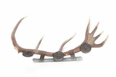 Agancsos gyertyatartós falikar